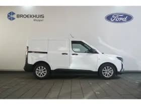 Ford Transit Courier thumbnail 8