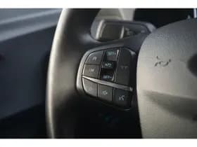 Ford Transit Courier thumbnail 9
