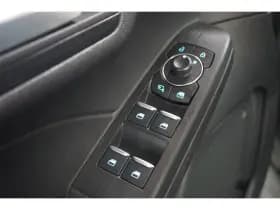 Ford Kuga thumbnail 18