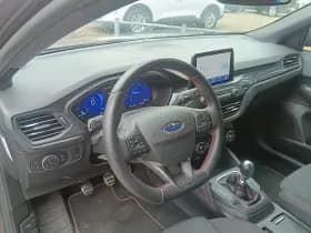 Ford Focus thumbnail 2