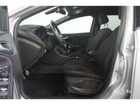 Ford Focus thumbnail 11