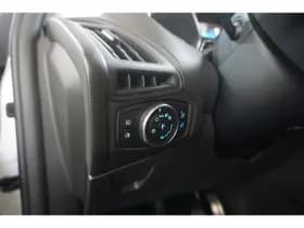 Ford Focus thumbnail 24