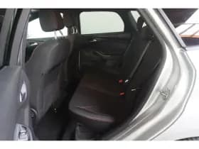 Ford Focus thumbnail 25