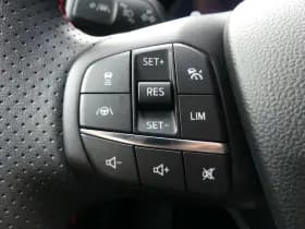 Ford Focus thumbnail 9