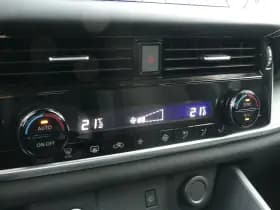 Nissan Qashqai thumbnail 19