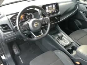 Nissan Qashqai thumbnail 6