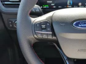 Ford Kuga thumbnail 13