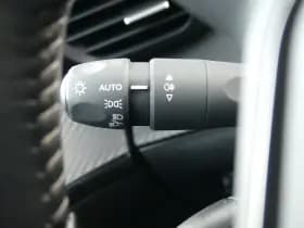 Peugeot 2008 thumbnail 11