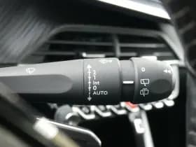 Peugeot 2008 thumbnail 12