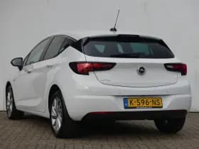 Opel Astra thumbnail 2