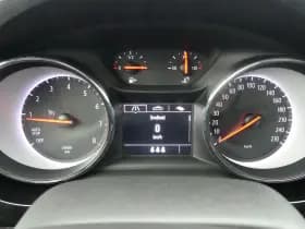 Opel Astra thumbnail 13