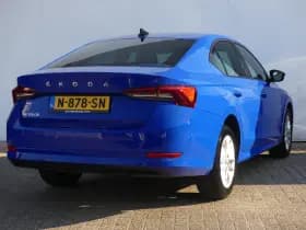 Škoda Octavia thumbnail 5