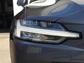 Volvo V60 thumbnail 36