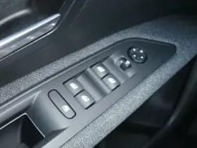 Peugeot 3008 thumbnail 25