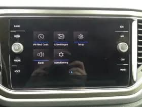 Volkswagen T-Roc thumbnail 19