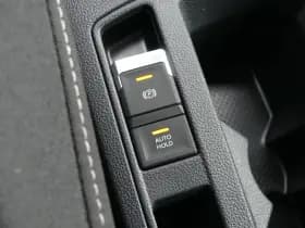 Volkswagen T-Roc thumbnail 22