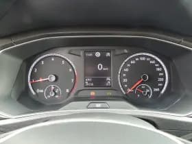 Volkswagen T-Roc thumbnail 10