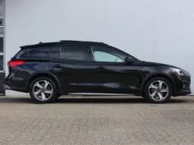 Ford Focus thumbnail 37