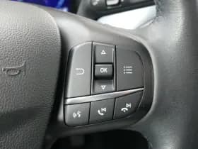 Ford Focus thumbnail 10