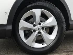Nissan Qashqai thumbnail 3