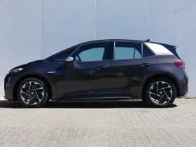 Volkswagen ID.3 thumbnail 2