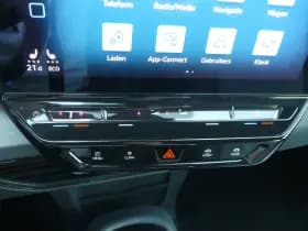 Volkswagen ID.3 thumbnail 35