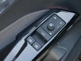 Volkswagen ID.3 thumbnail 38