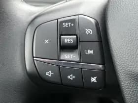 Ford Kuga thumbnail 18