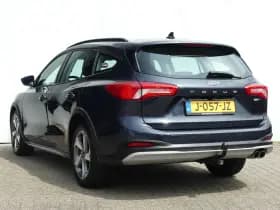 Ford Focus thumbnail 3