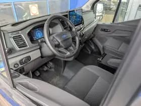 Ford Transit thumbnail 6