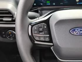 Ford E-Transit Courier thumbnail 11