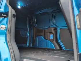 Ford E-Transit Courier thumbnail 19
