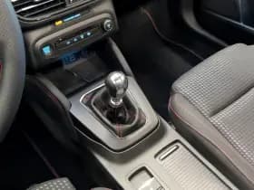 Ford Focus thumbnail 21
