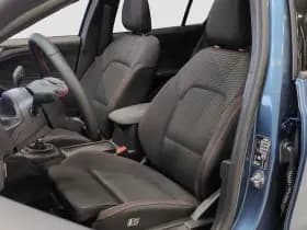 Ford Focus thumbnail 8