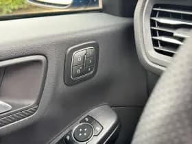 Ford Kuga thumbnail 16