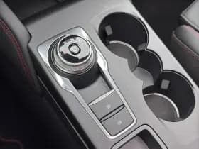Ford Kuga thumbnail 5