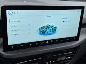 Ford Kuga thumbnail 6