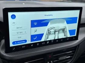 Ford Kuga thumbnail 10