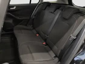Ford Focus thumbnail 11