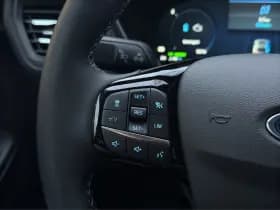 Ford Kuga thumbnail 11