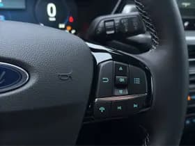Ford Kuga thumbnail 12
