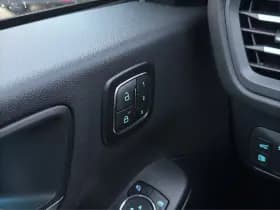 Ford Kuga thumbnail 15