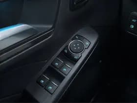 Ford Kuga thumbnail 34