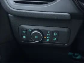 Ford Kuga thumbnail 35