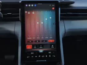 Ford Explorer thumbnail 29