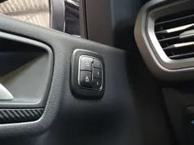 Ford Kuga thumbnail 11