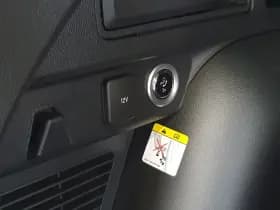Ford Kuga thumbnail 37