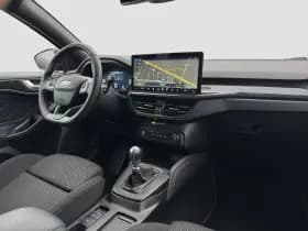 Ford Focus thumbnail 12