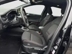 Ford Focus thumbnail 8