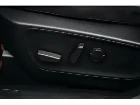 Ford Kuga thumbnail 24